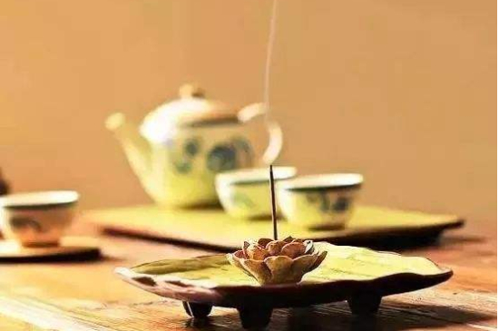 綠茶碧螺春怎么泡簡易步驟，沖泡碧螺春的十二步驟口訣