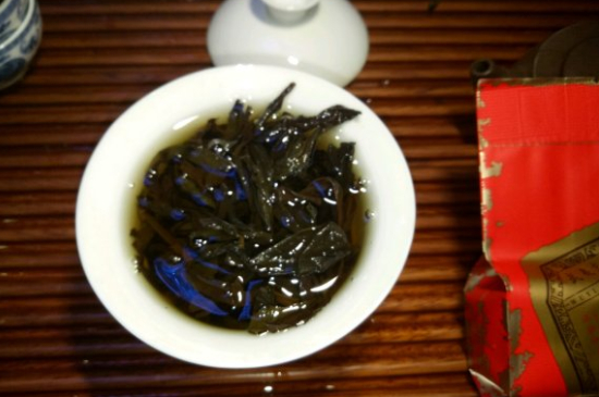 肉桂可以用紫砂壺沖泡嗎，紫砂壺能泡武夷巖茶肉桂用嗎？