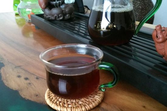 正常下一斤茶葉能喝多久，一個人一般一個月喝多少茶葉