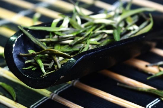 老茶和新茶哪個(gè)好，老茶好喝還是新茶好喝