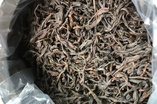 茶葉過期5年了但沒開封，茶葉放久了能喝嗎