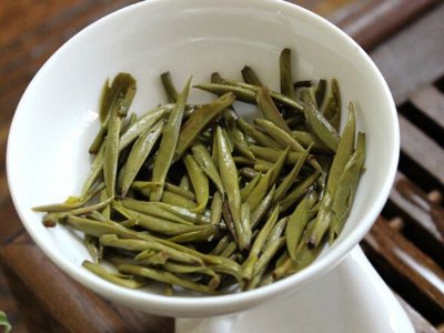 白毫銀針放幾年最好，白毫銀針什么年份最好？