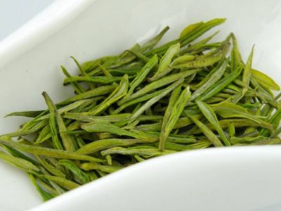 白茶顏色變黃還能喝嗎，發(fā)黃的白茶好不好？