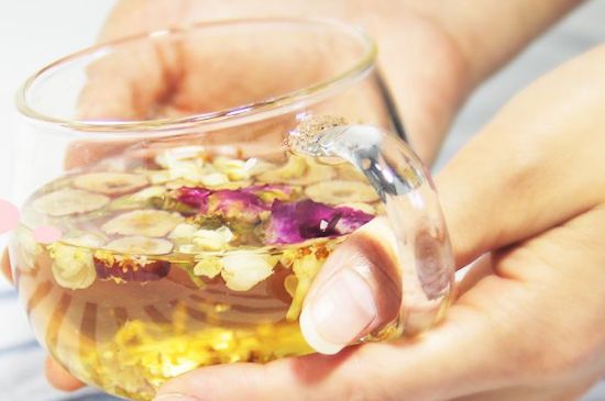 干桂花泡水，干桂花怎么泡水喝？