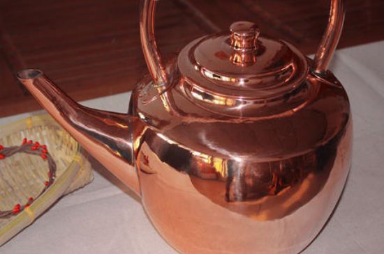 紫銅壺好還是黃銅壺好，紫銅壺與黃銅壺的區(qū)別