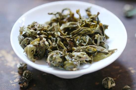 茉莉龍珠泡開(kāi)后為什么都是梗，茉莉龍珠泡開(kāi)后什么樣？