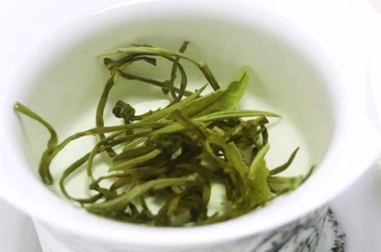 茉莉香珠跟龍珠有什么區(qū)別嗎，茉莉龍珠和茉莉香珠那個好？