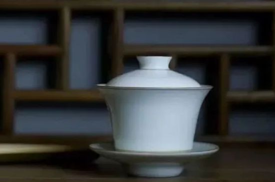 三才蓋碗的由來，三才蓋碗怎么喝茶？