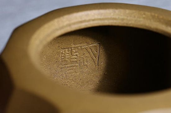 紫砂壺密密麻麻黑點，布滿了很多小黑點的紫砂好嗎