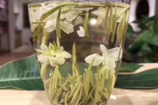 茉莉銀針適合什么人喝，茉莉銀針茶有什么功效