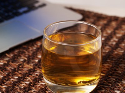 女孩喝茉莉茶的好處，茉莉花茶女生喝好嗎？