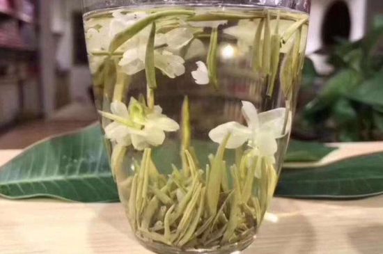 茉莉銀針屬于什么茶，茉莉銀針適合什么人喝？