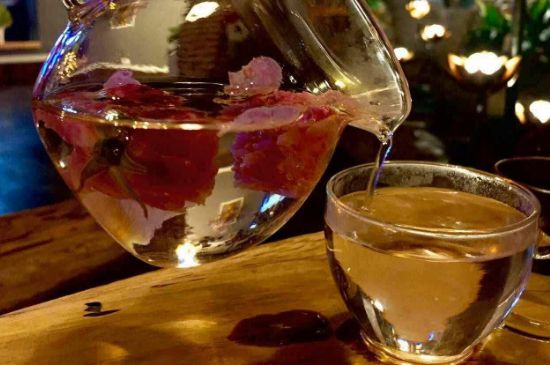 好玫瑰花茶多少錢一斤啊，玫瑰花茶價(jià)格多少錢合理？