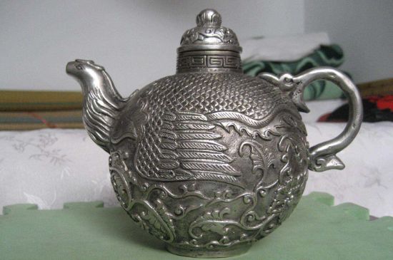 銀壺泡茶后為什么會(huì)變黑，銀壺內(nèi)膽發(fā)黑怎么辦