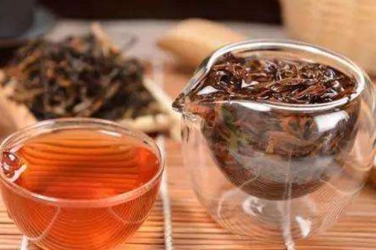 綠茶加重濕氣？濕氣體質(zhì)寒的人能喝綠茶嗎