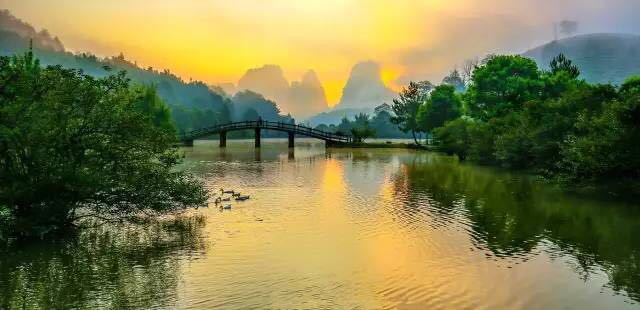 武夷山為什么盛產(chǎn)茶葉，武夷山茶為什么好喝？