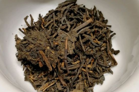 飯后多長時間喝六堡茶最好，六堡茶一天喝多少