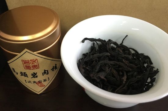 拼配的馬頭巖肉桂，還配叫馬肉嗎？請叫它“馬頭巖大紅袍”