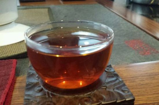 黑茶煮多久就得換掉，黑茶能煮幾天都不壞