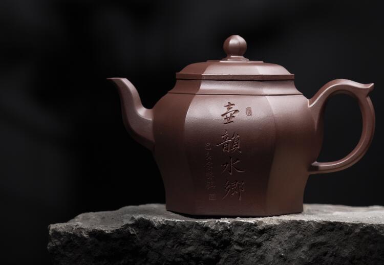 紫砂壺哪個地方最出名，什么樣的紫砂壺最好